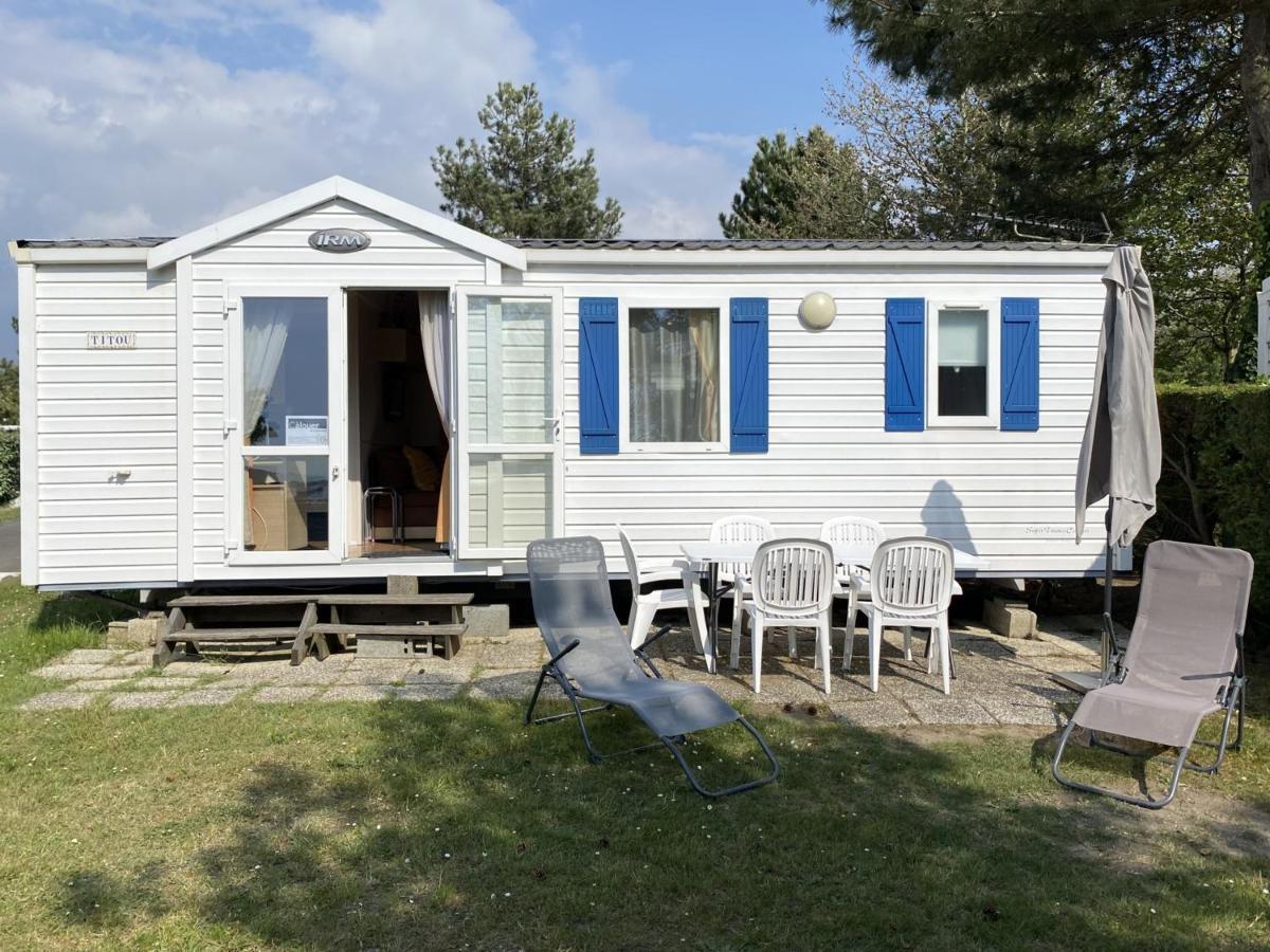 Mobil-Home A Fouras : Proche Plage, 2 Chambres, Tv, Plancha, Parking, Ideal Famille - Fr-1-709-58 Exterior photo